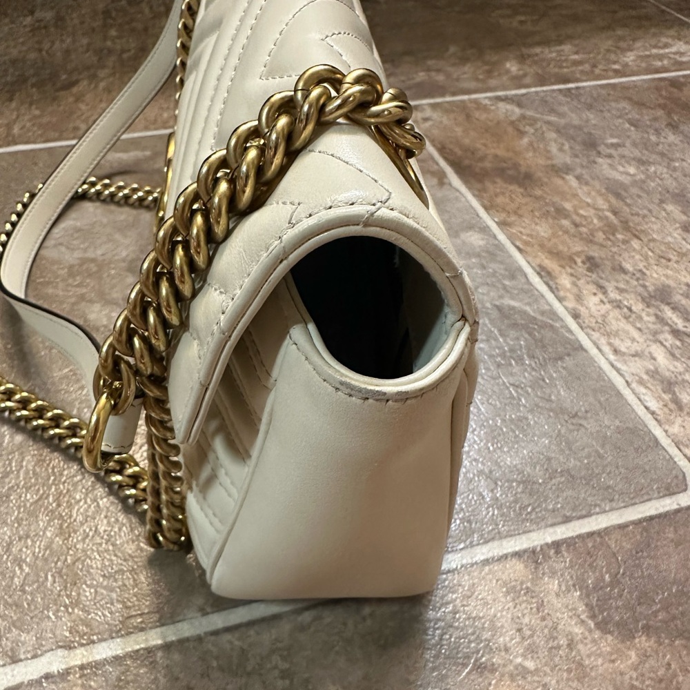 Small gucci crossbody - Picture 6 of 17